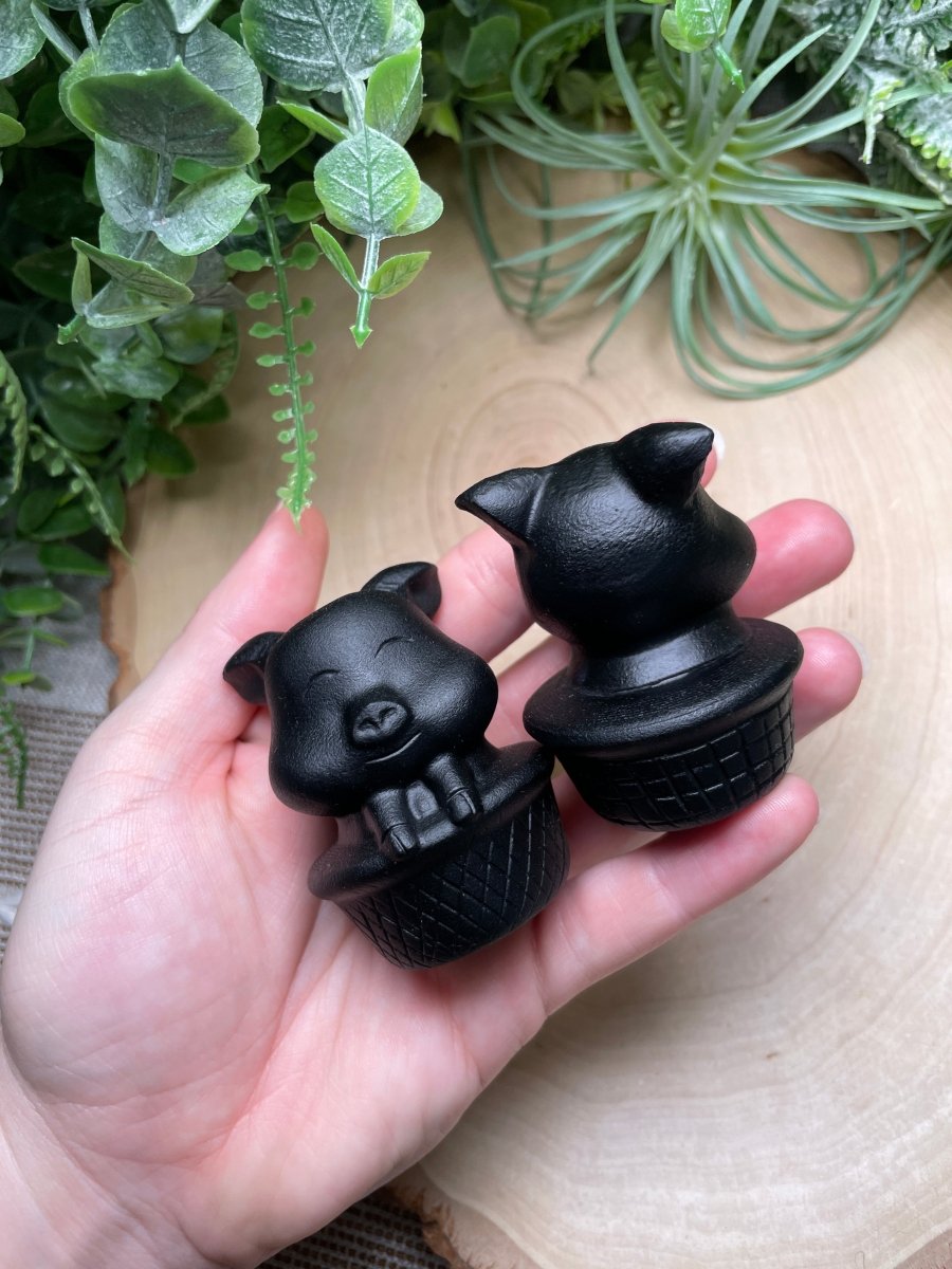 Obsidian Pig in a Basket | Copper Ashes