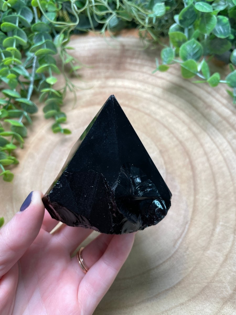 Obsidian Point (chipped tip) | Copper Ashes