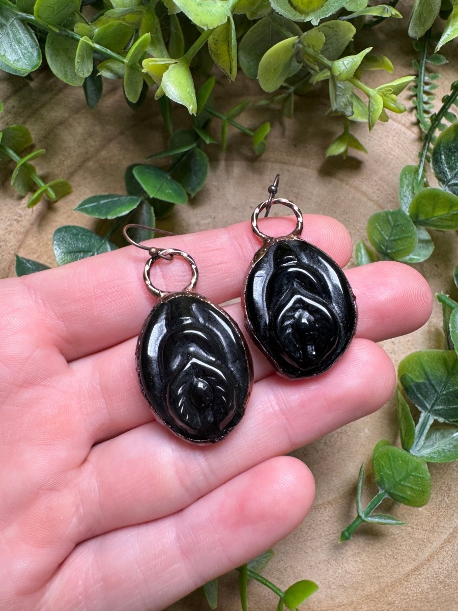 Obsidian Yoni Earrings | Copper Ashes