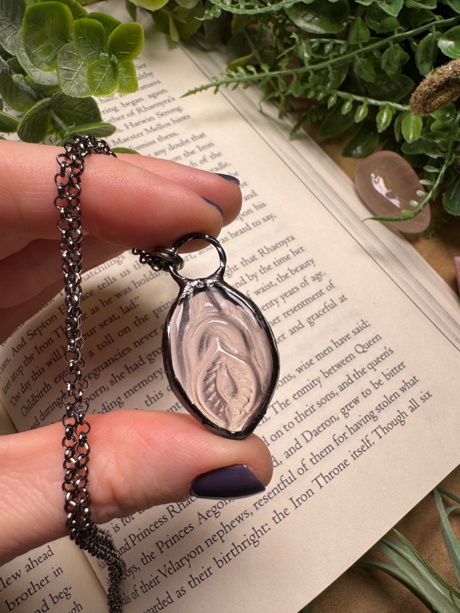 Opalite Yoni Necklace | Copper Ashes