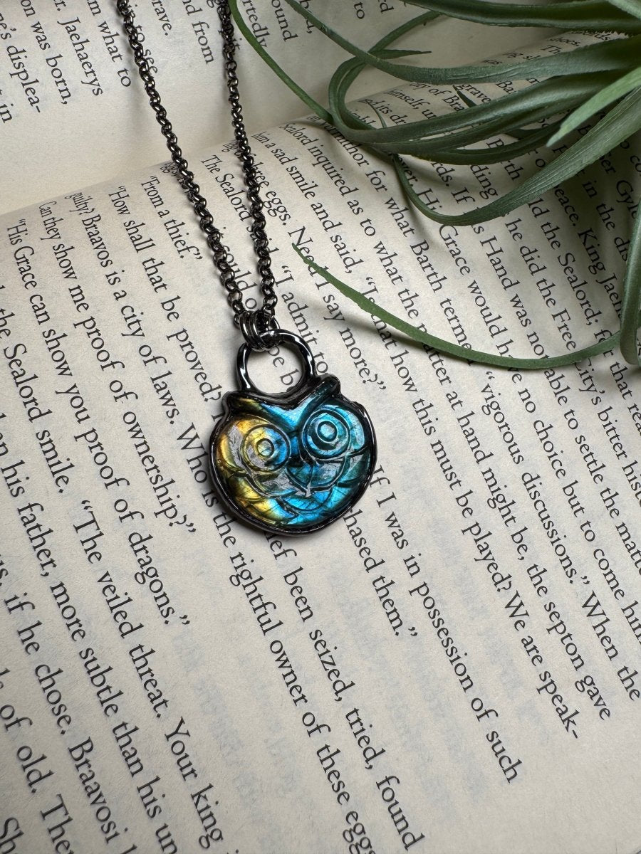 Owl Labradorite Necklace | Copper Ashes
