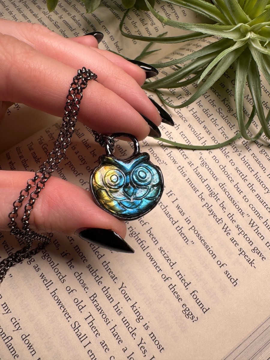 Owl Labradorite Necklace | Copper Ashes