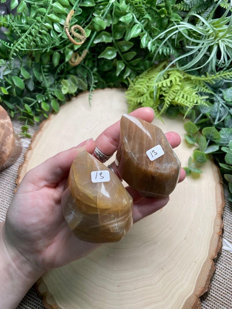 Peach Moonstone Flame | Copper Ashes