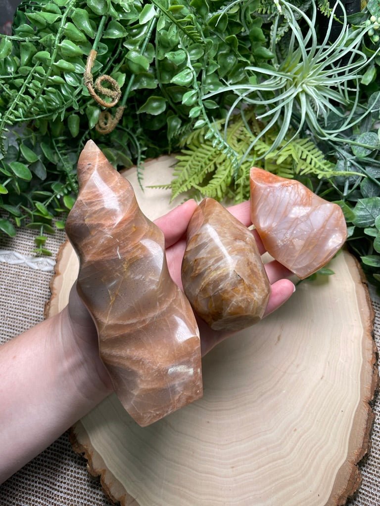 Peach Moonstone Flame | Copper Ashes