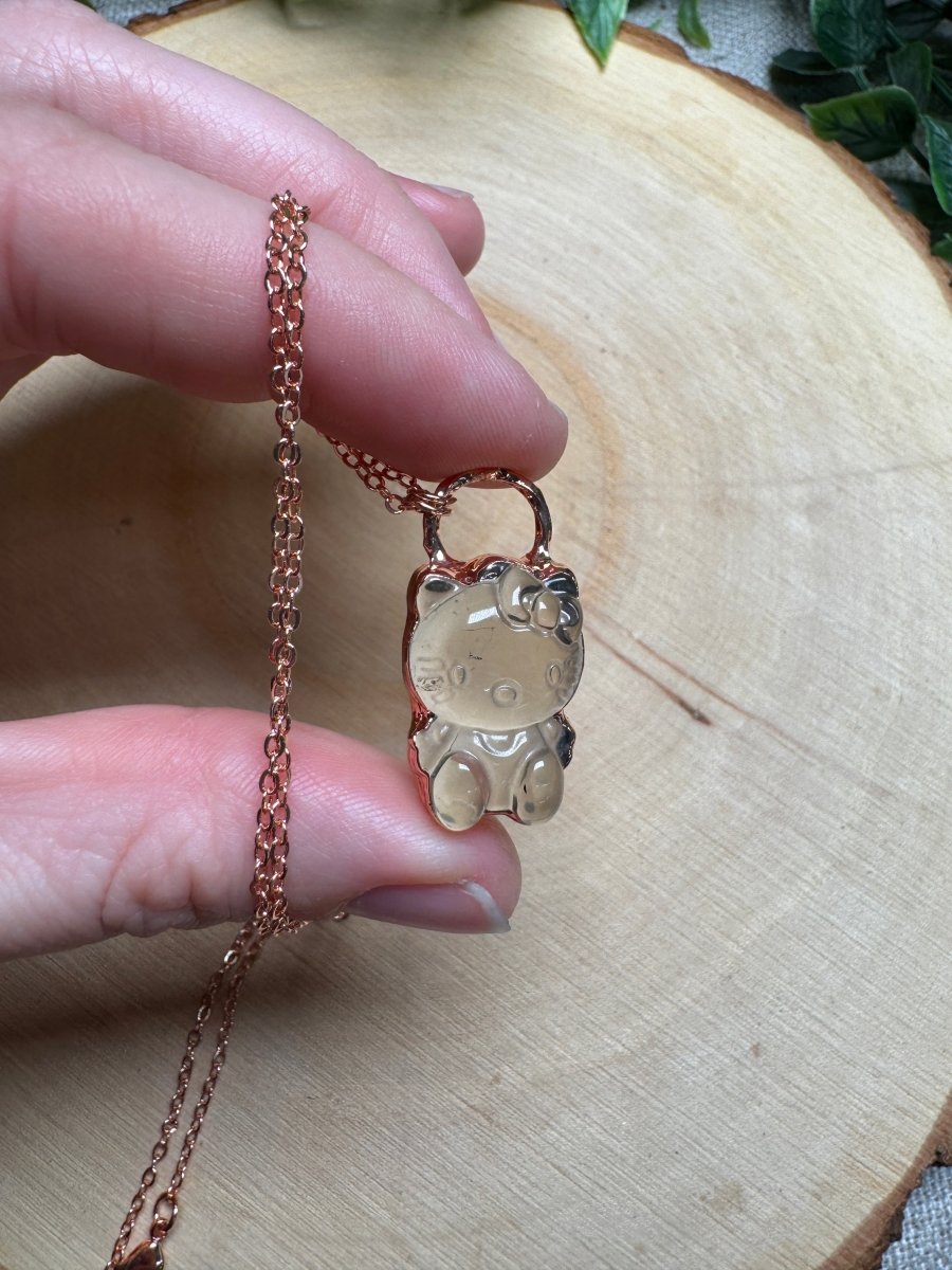 Quartz Hello Kitty Necklace | Copper Ashes