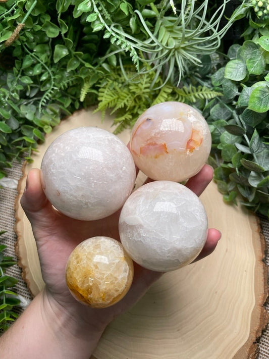Quartz Mixture Sphere with Agate and/ or Flower Agate Inclusions | Copper Ashes