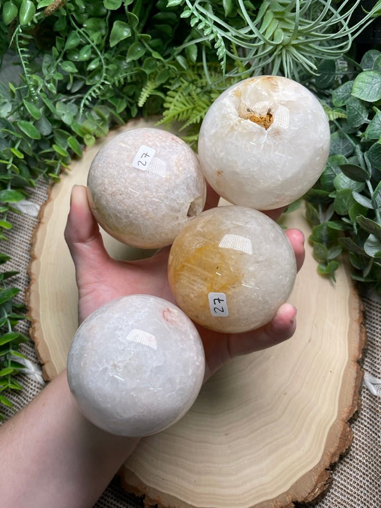 Quartz Mixture Sphere with Agate and/ or Flower Agate Inclusions | Copper Ashes