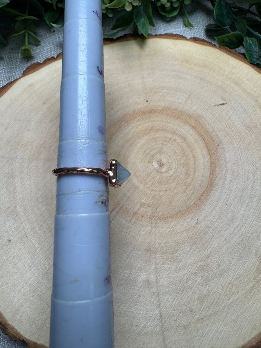 Quartz Pyramid Ring Size 6.5 | Copper Ashes