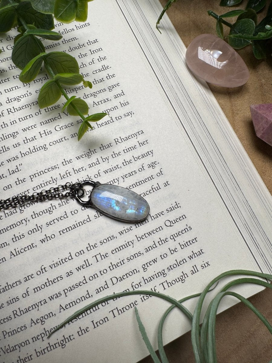 Rainbow Moonstone Necklace | Copper Ashes