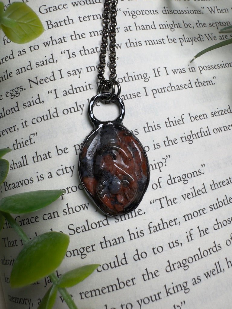 Red Que Sera Yoni Necklace | Copper Ashes