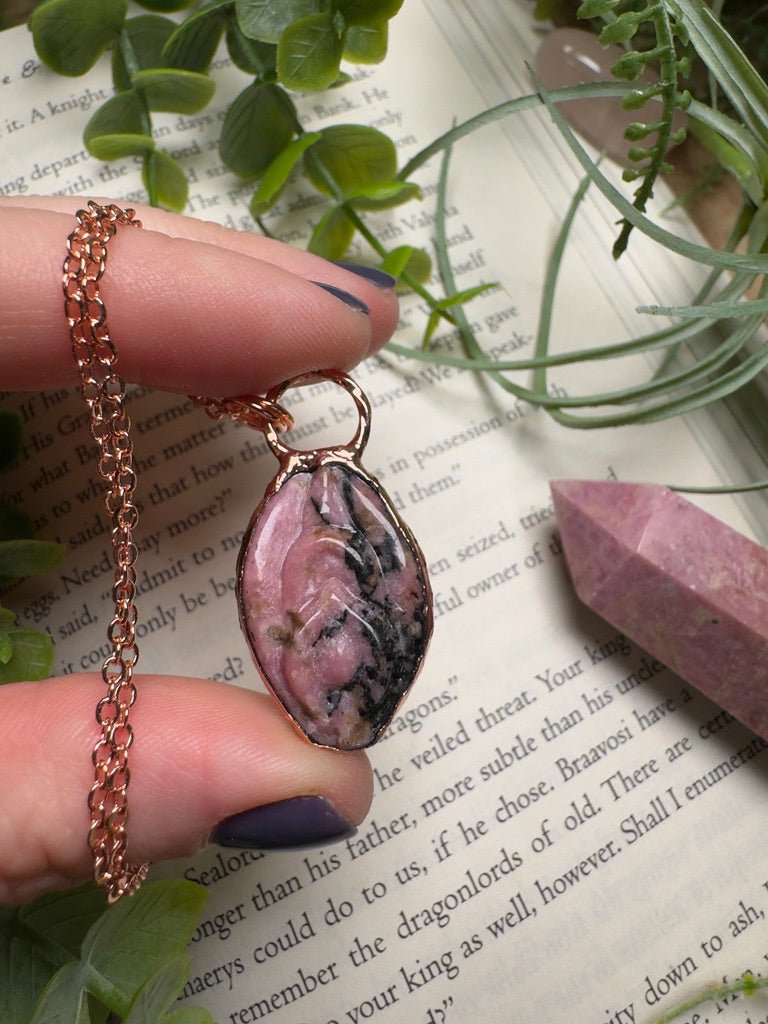 Rhodonite Yoni Necklace | Copper Ashes