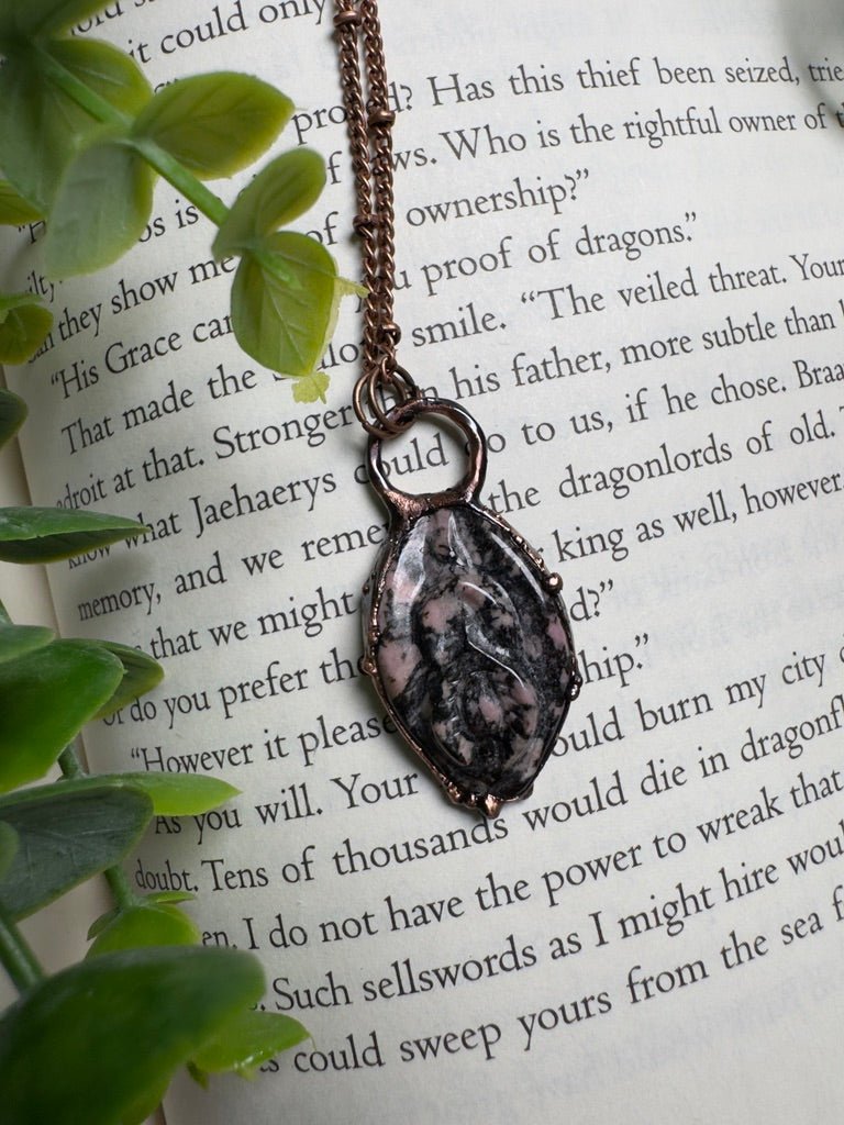 Rhodonite Yoni Necklace | Copper Ashes
