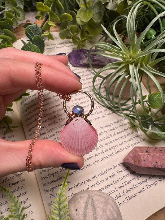 Scallop Shell and Moonstone Necklace | Copper Ashes
