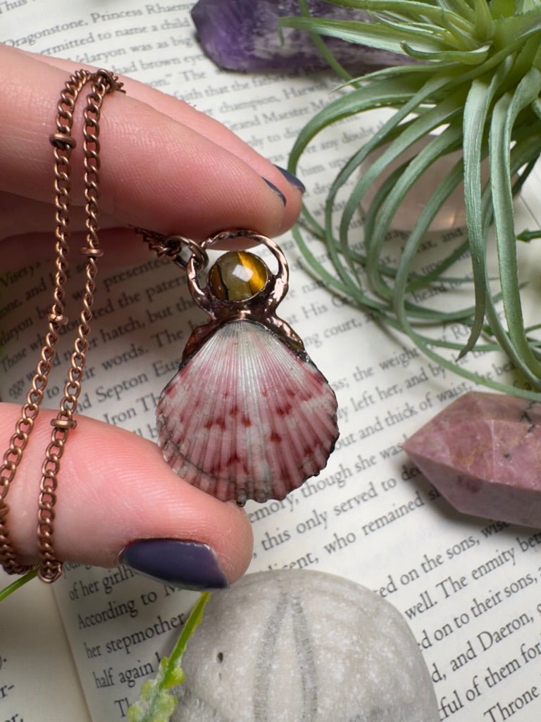 Scallop Shell and Tigers Eye Necklace | Copper Ashes