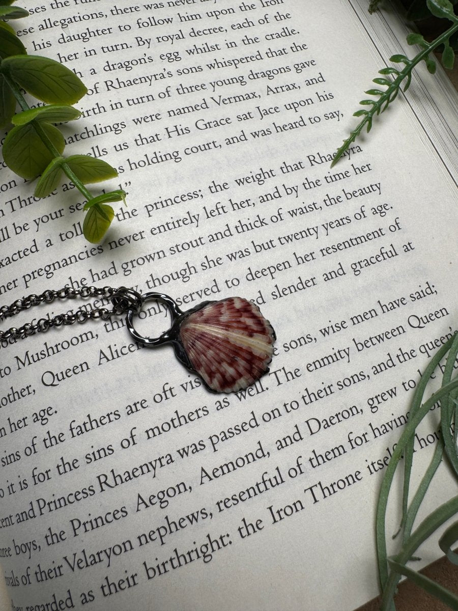 Scallop Shell Necklace | Copper Ashes