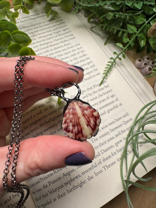 Scallop Shell Necklace | Copper Ashes