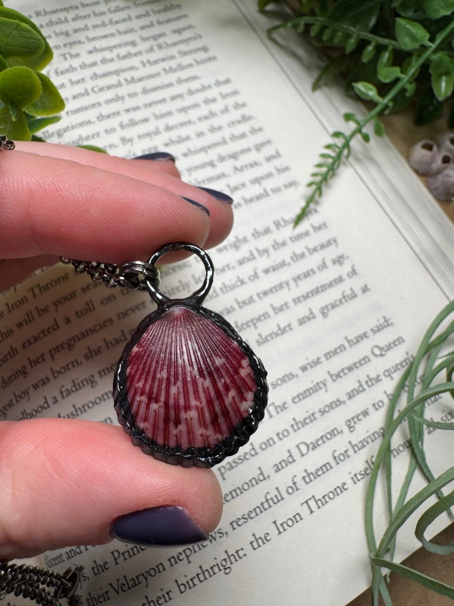 Scallop Shell Necklace | Copper Ashes
