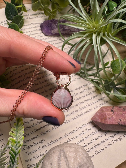 Scallop Shell Necklace | Copper Ashes