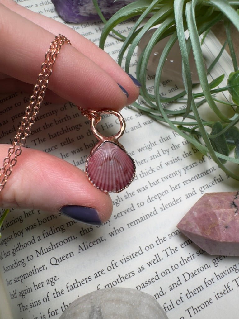 Scallop Shell Necklace | Copper Ashes