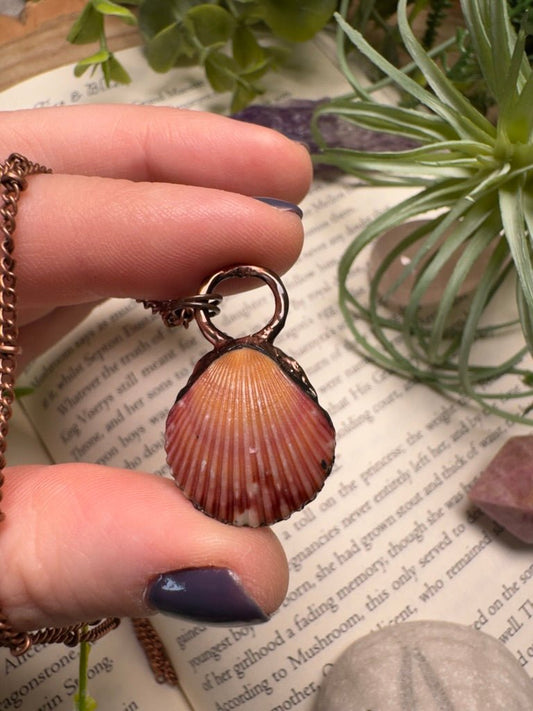 Scallop Shell Necklace | Copper Ashes