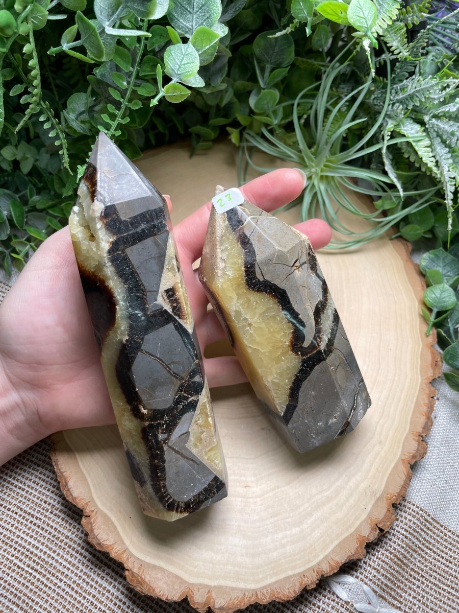 Septarian Tower | Copper Ashes