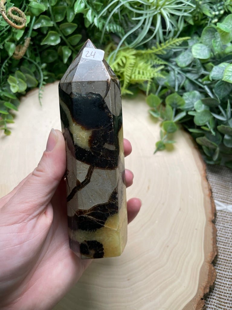 Septarian Tower | Copper Ashes