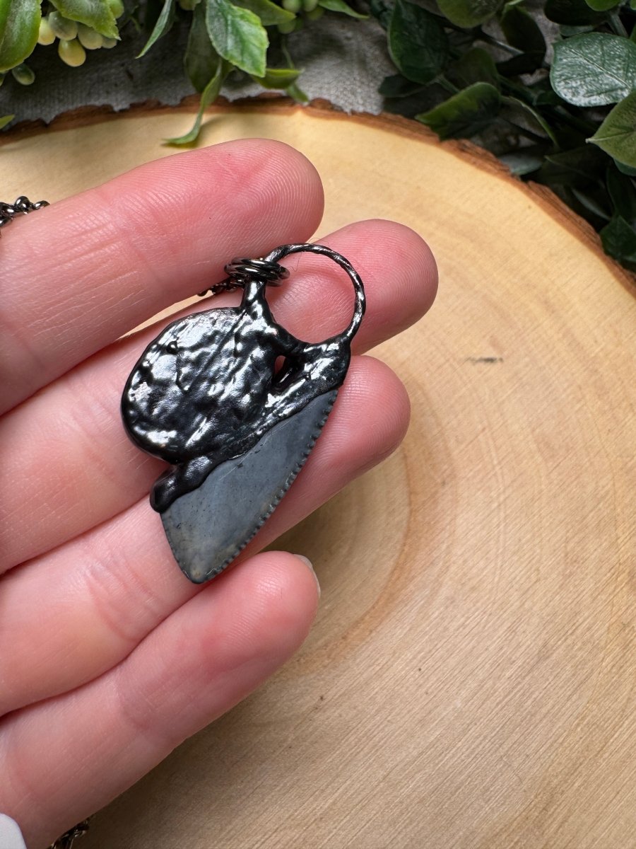 Shark's Tooth and Mother of Pearl Shell Necklace | Copper Ashes
