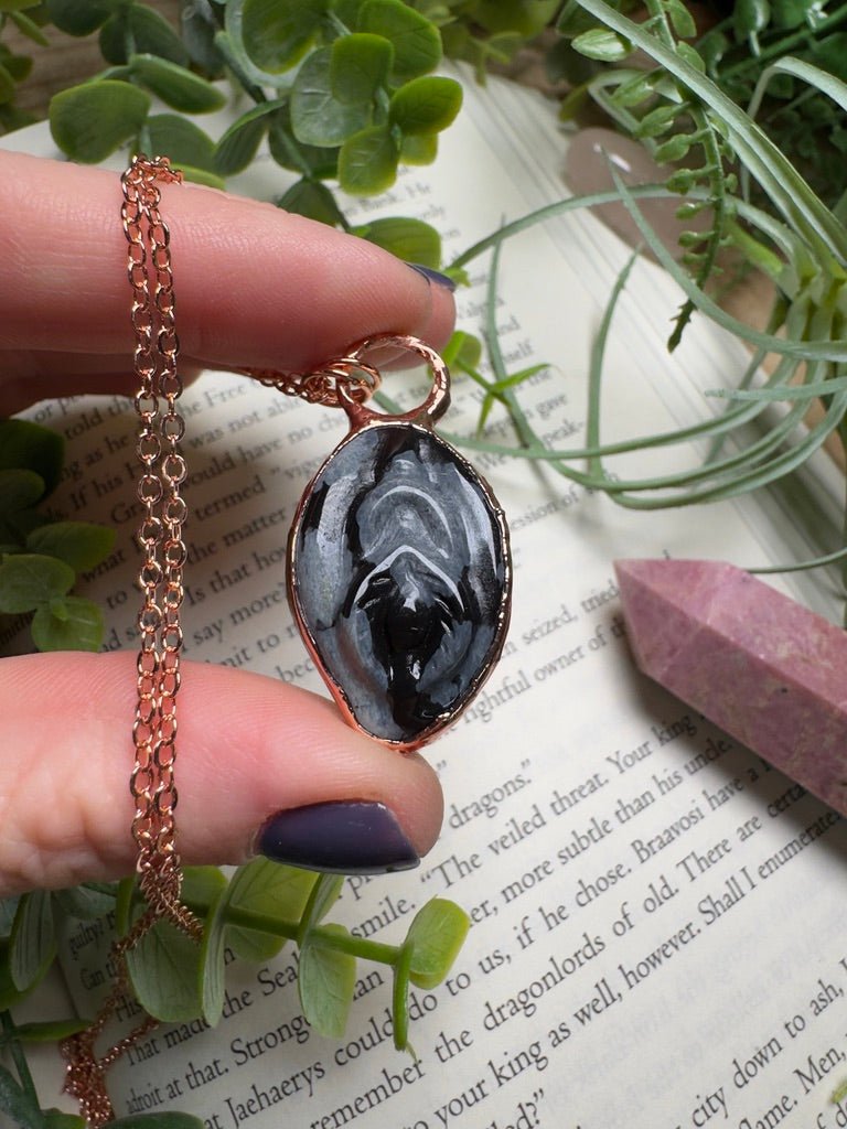 Snowflake Obsidian Yoni Necklace | Copper Ashes