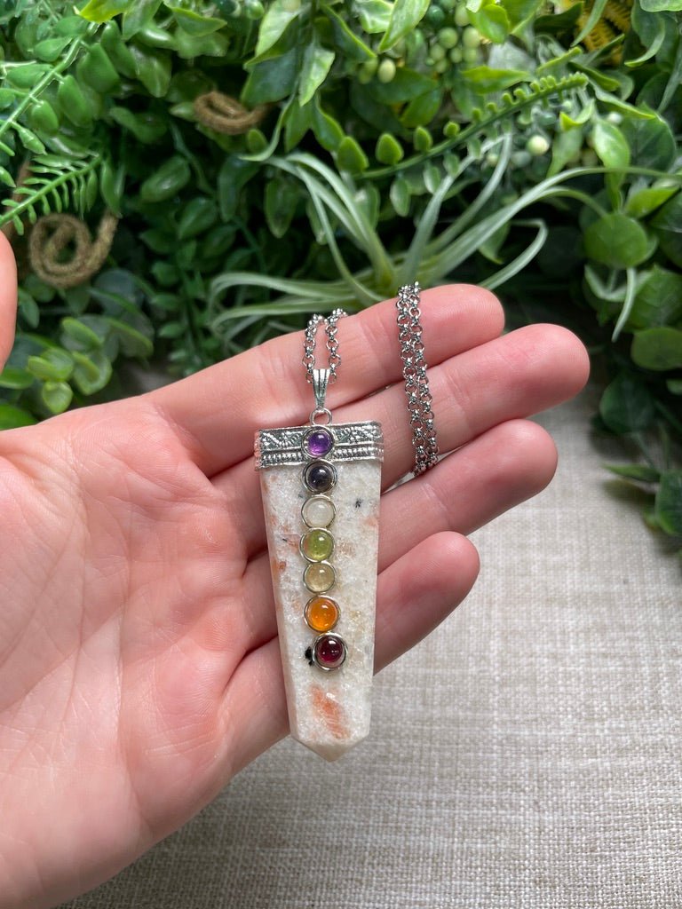 Sunstone and Chakra Crystal Necklace | Copper Ashes