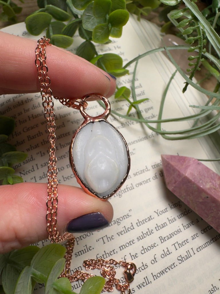 Synthetic White Jade Yoni Necklace | Copper Ashes