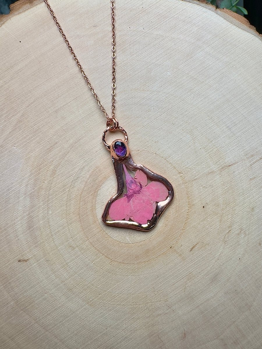 Willowyn - Amethyst and Flower Necklace | Copper Ashes