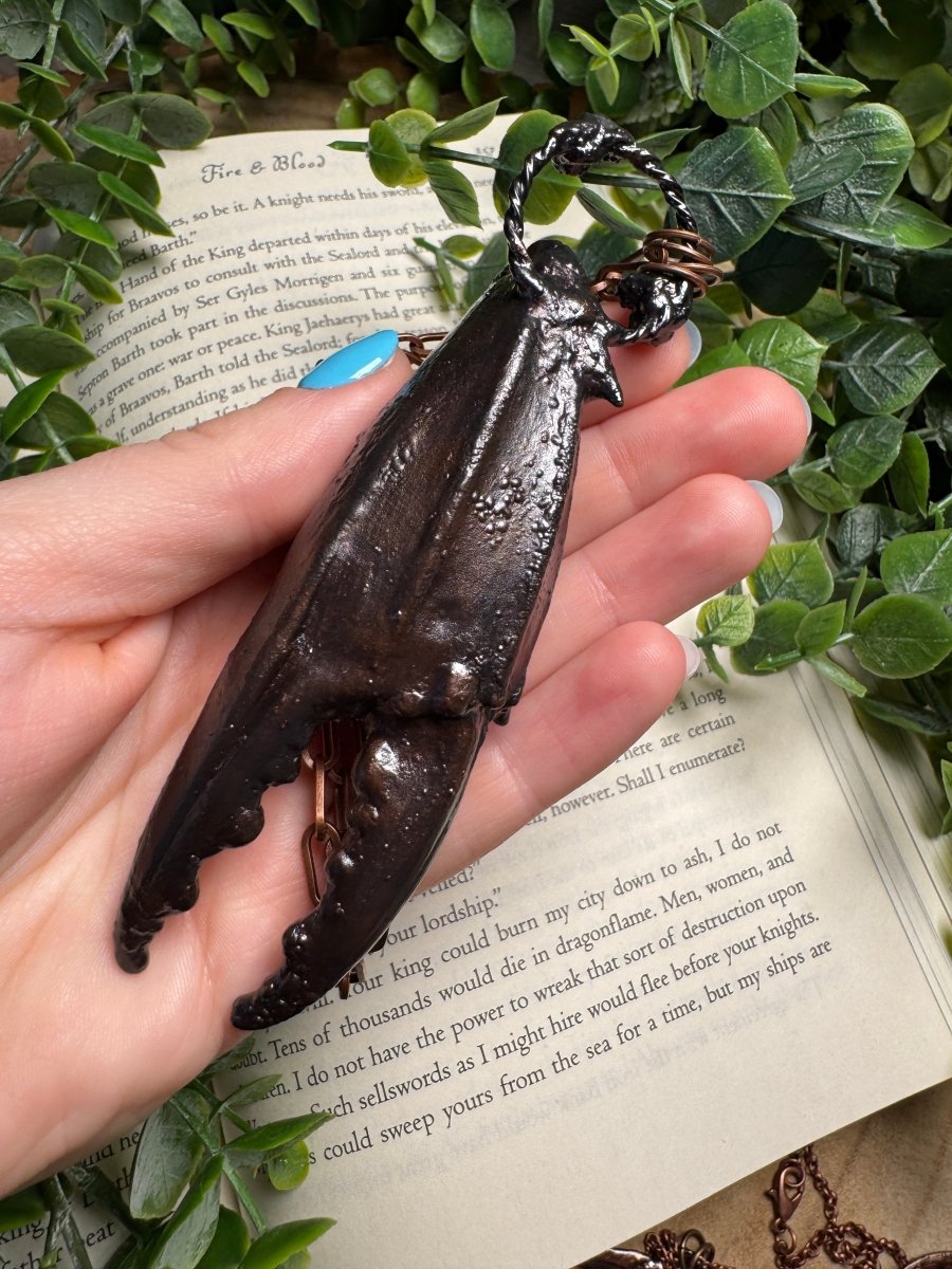 XL Crab Claw, Labradorite, and Grape Agate Necklace | Copper Ashes