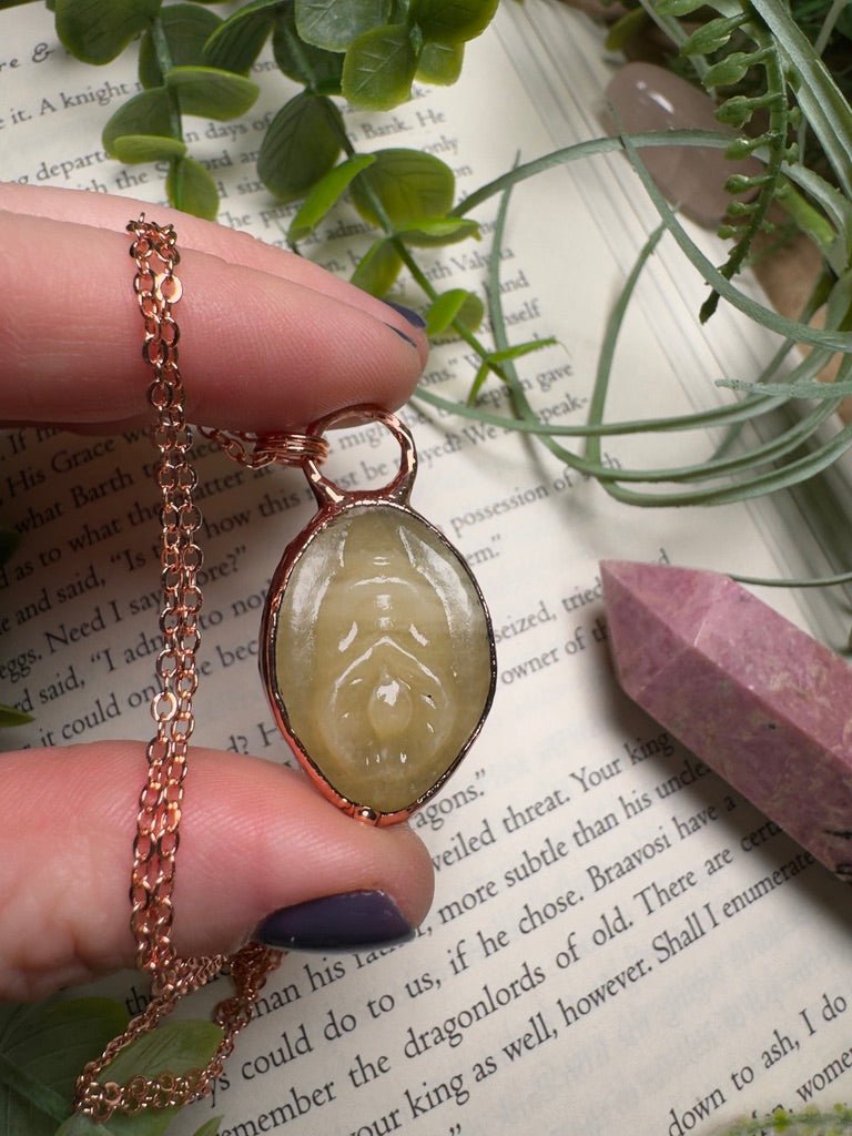Yellow Calcite Yoni Necklace | Copper Ashes
